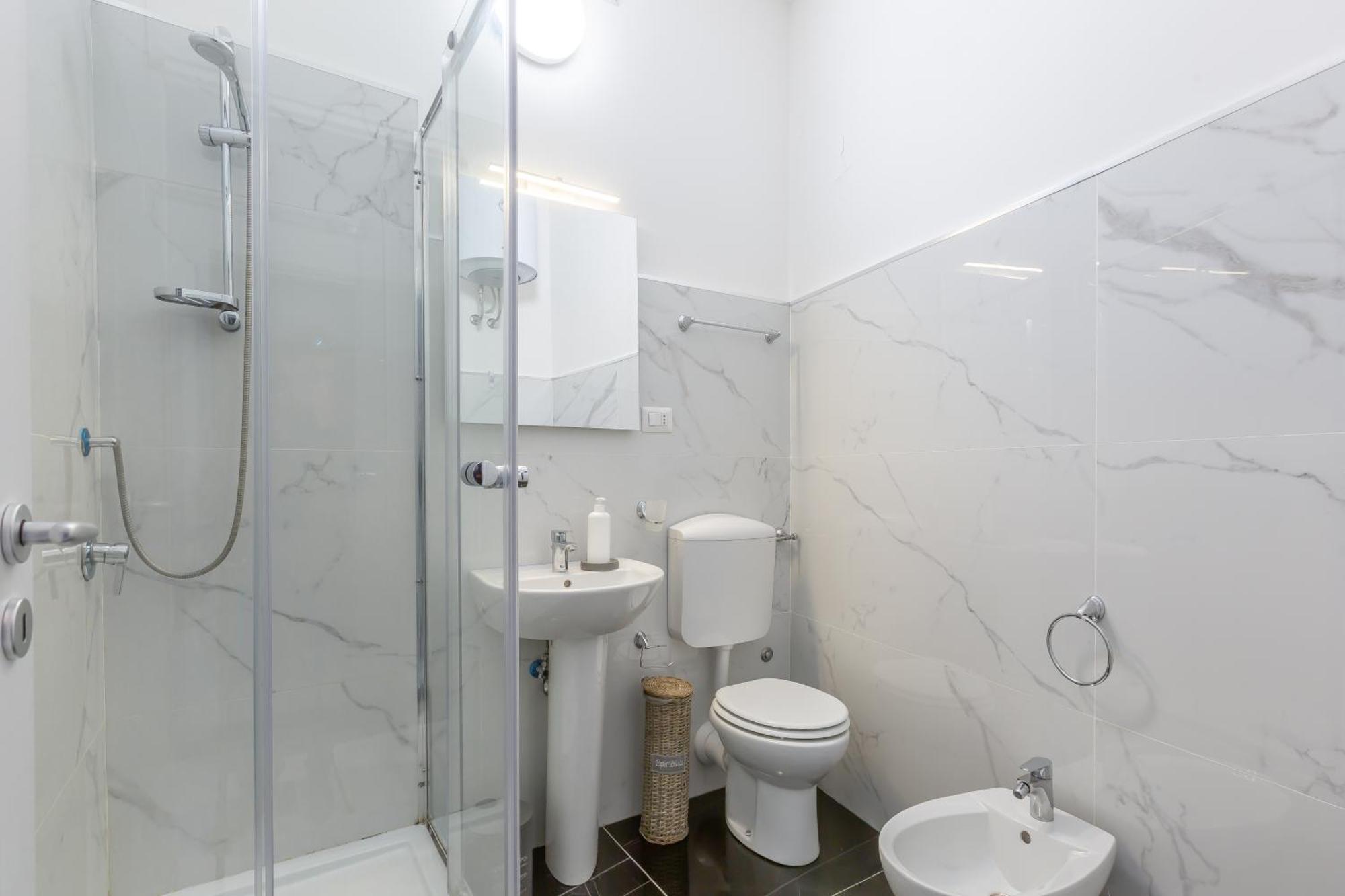 Next Stop From Laura Hotel Ngoại thất bức ảnh